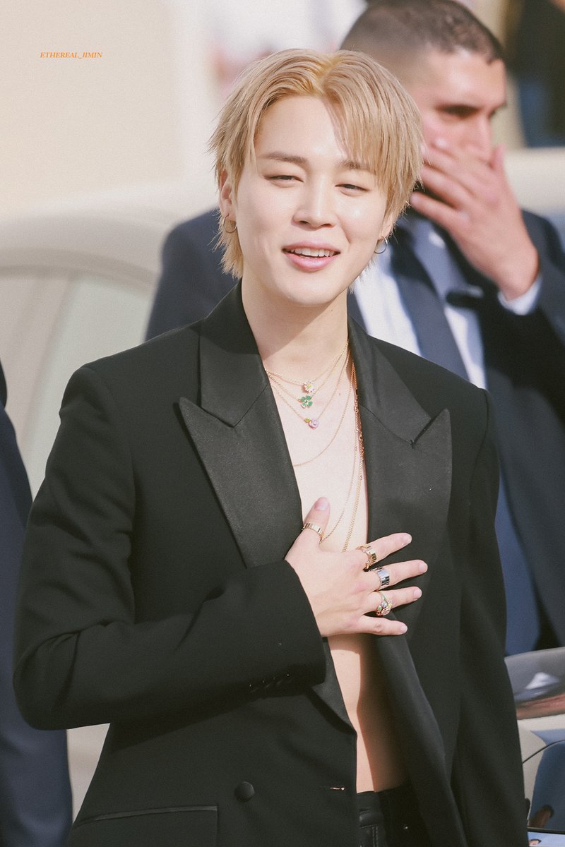 ethereal__jimin's tweet image. 251001 
#지민 #방탄소년단 #BTS #JIMIN 
#JiminxDior #DIORSS26