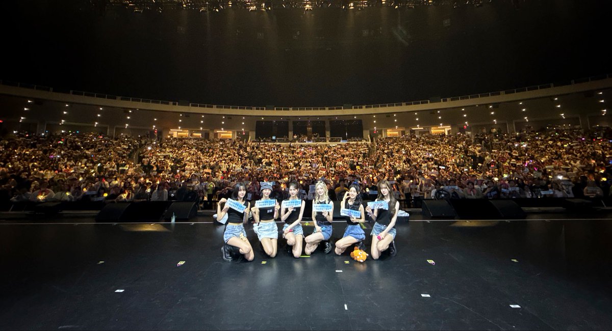 STAYC_official's tweet image. 251007
2025 STAYC TOUR 
[STAY TUNED] in INGLEWOOD

#STAYC #스테이씨
#STAY_TUNED
#2025_STAYC_TOUR