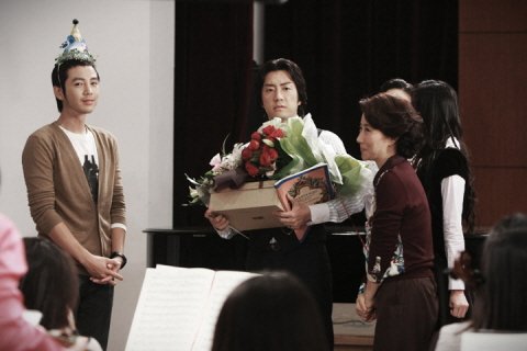 MRfall_0910's tweet photo. 김명민 씨 생일축하드려요
강건우를 제 인생에 넣어주셔서 감사합니다 https://t.co/pauV6DcY6v