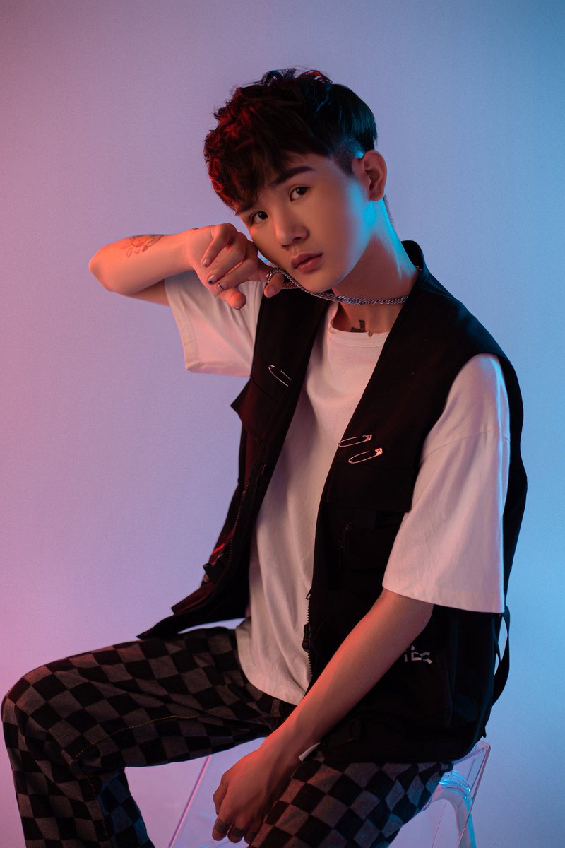 yssl2003's tweet photo. 好想出去卖B….我又能值多少💰呢
#广州 #广州兼职 #广州MB #mb 
#鸭子 https://t.co/H8I7thpvWR