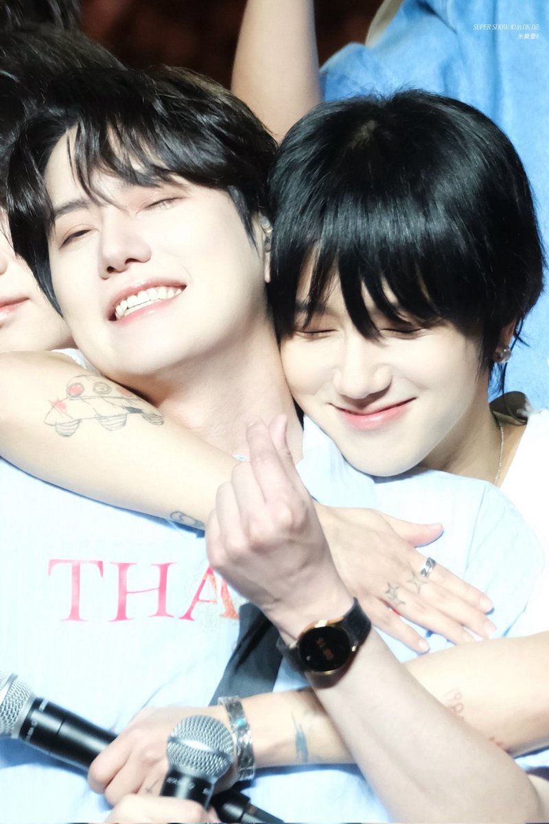 llosthearts's tweet image. 🥹🤏