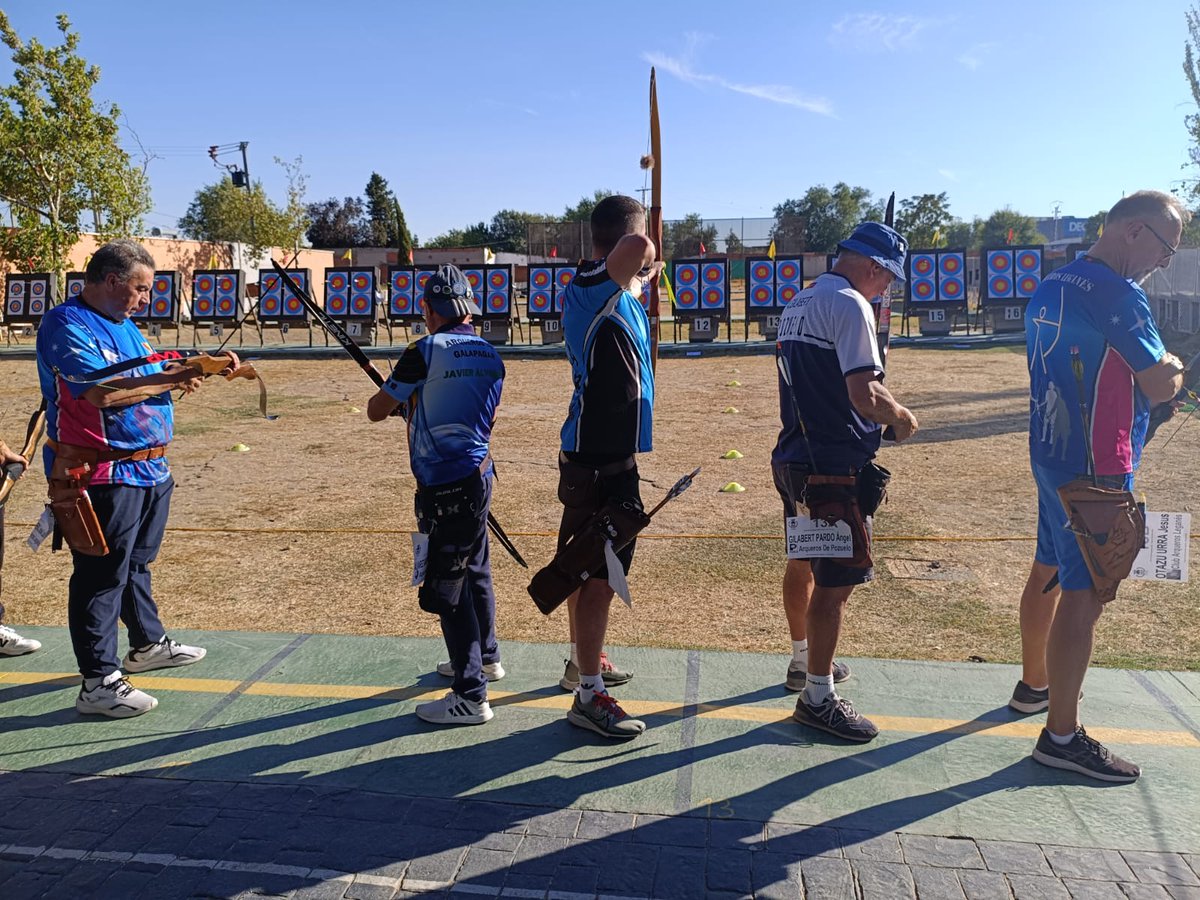 Este fin de semana hemos celebrado el XXX Trofeo Villa de Leganés.
Nuestro arquero Alfonso García quedó campeón en la modalidad de longbow, enhorabuena 💪💪🏹 Enhorabuena a los socios María Moles y Alfonso García R. por sus puestos <a href="/CAMPEONESAranju/">CAMPEONES de Aranjuez</a> <a href="/DeporteAranjuez/">Deporte Aranjuez</a> <a href="/SERAranjuez/">SER Aranjuez</a>