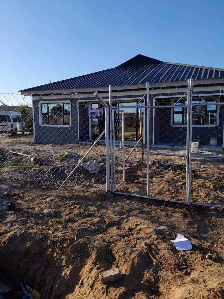 Get in touch
Free Quote
+263785539898