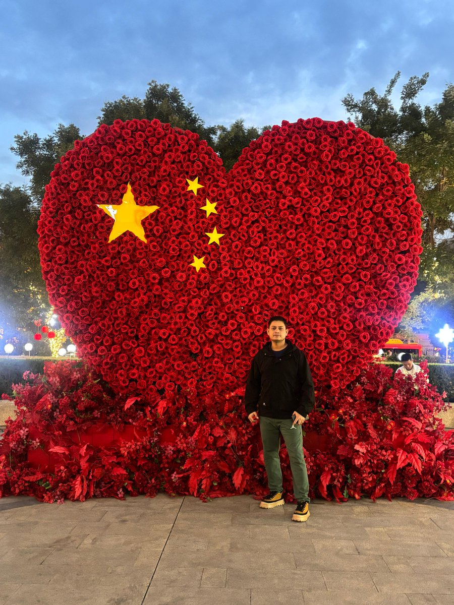 sunil_rayal's tweet photo. #China 🇨🇳 https://t.co/lT9jeYA9Zq