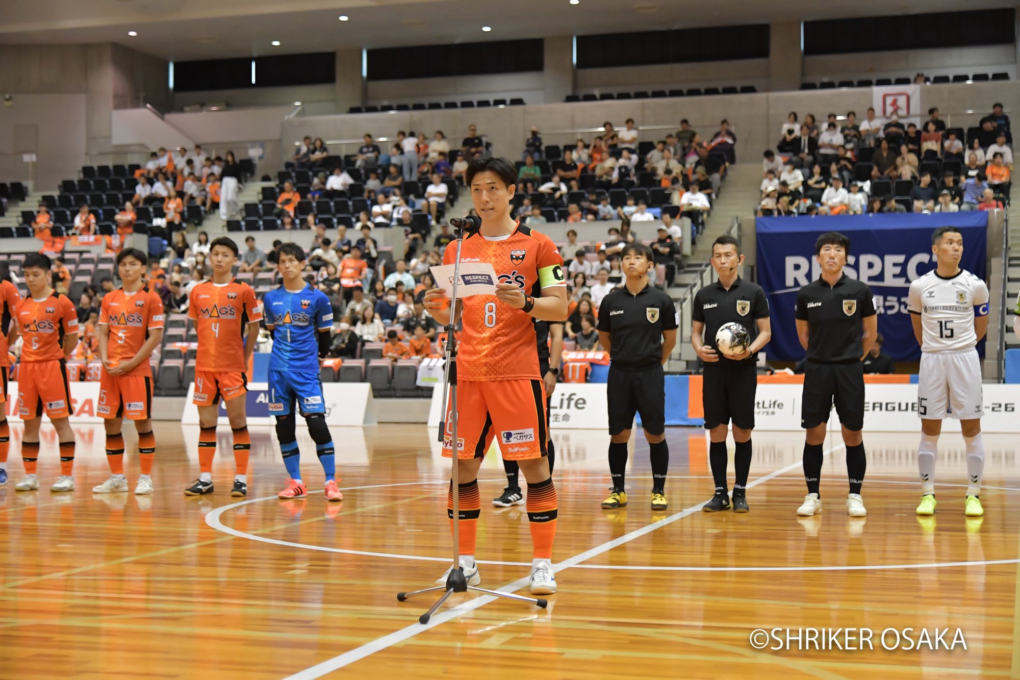 【Fリーグ優勝】全選手サイン入 2016-17 シュライカー大阪ユニフォーム Fリーグ優勝】全選手サイン入 2016-17 シュライカー大阪