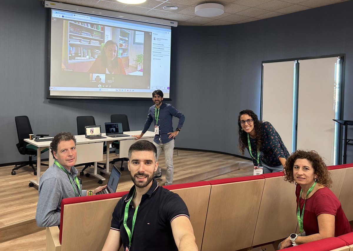 🟢 Global Matrix 5.0 🇪🇸 

Nueva reunión de nuestros expertos para seguir avanzando con la creación del boletín de notas sobre indicadores de actividad física en la infancia y adolescencia. 

En esta ocasión hemos tenido un encuentro en el marco del congreso de la <a href="/aecdeporte/">Asociación Española de Ciencias del Deporte</a>