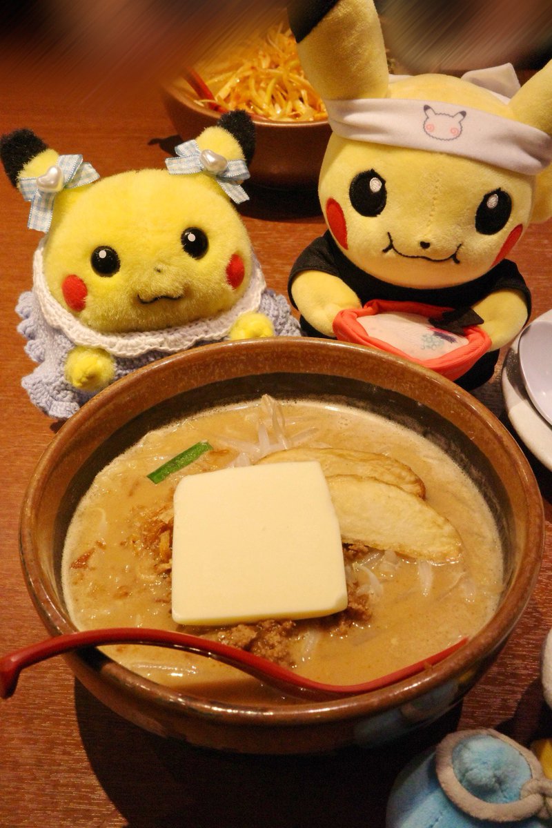 gezuziryu's tweet photo. どでかバターに焦るピカチュウ https://t.co/sr29Y1wCGv