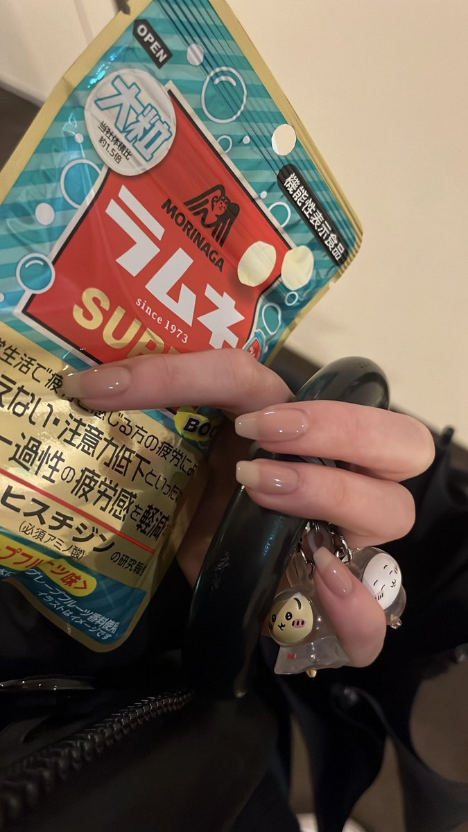 86sta2's tweet photo. ネイルサロンをころころ変える私がすでに5回リピートしたお気に入りのサロン、おすすめです https://t.co/egG9MzfnUb