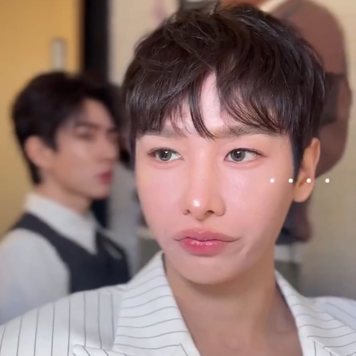 น.ต. tweet media