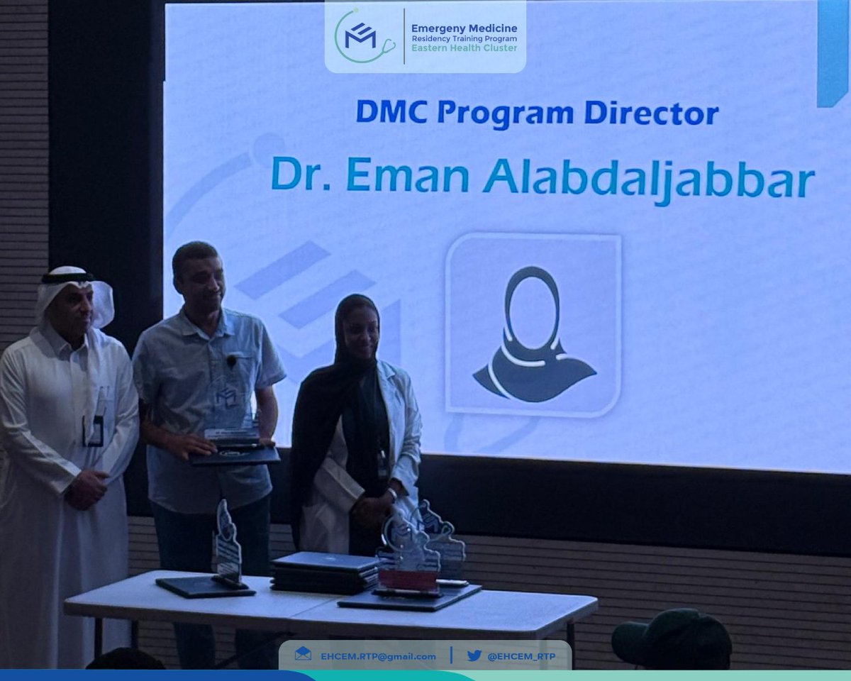 Ehcem_rtp's tweet photo. 🙏🏻 Honoring our former leaders, with their colleagues receiving the awards:
- Dr. Toleen for Dr. Fahad Alojyan (Regional PD)
- Dr. Mudather for Dr. Eman Alabdaljabbar (DMC PD)
- Dr. Adnan for Dr. Heba Alshamassi (QCH PD)
- Dr. Majed for Dr. Khaled Almasoud (MCH PEM PD)
#EHCEM https://t.co/lQrxfQdNCr