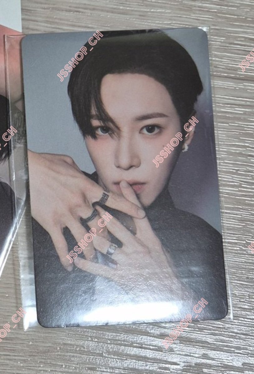 JSshop_ch's tweet image. แจกกกก 🎉🎉
การ์ด #จางเจียหาว 1 ใบ ฟรี!!

เพียงรี+ฟอลร้าน 
สุ่มเมื่อยอด ฟอล ถึง 777 ฟอล !!

#ZhangJiaHao #张家豪
#지아하오 #ALD1 
#ALPHADRIVEONE