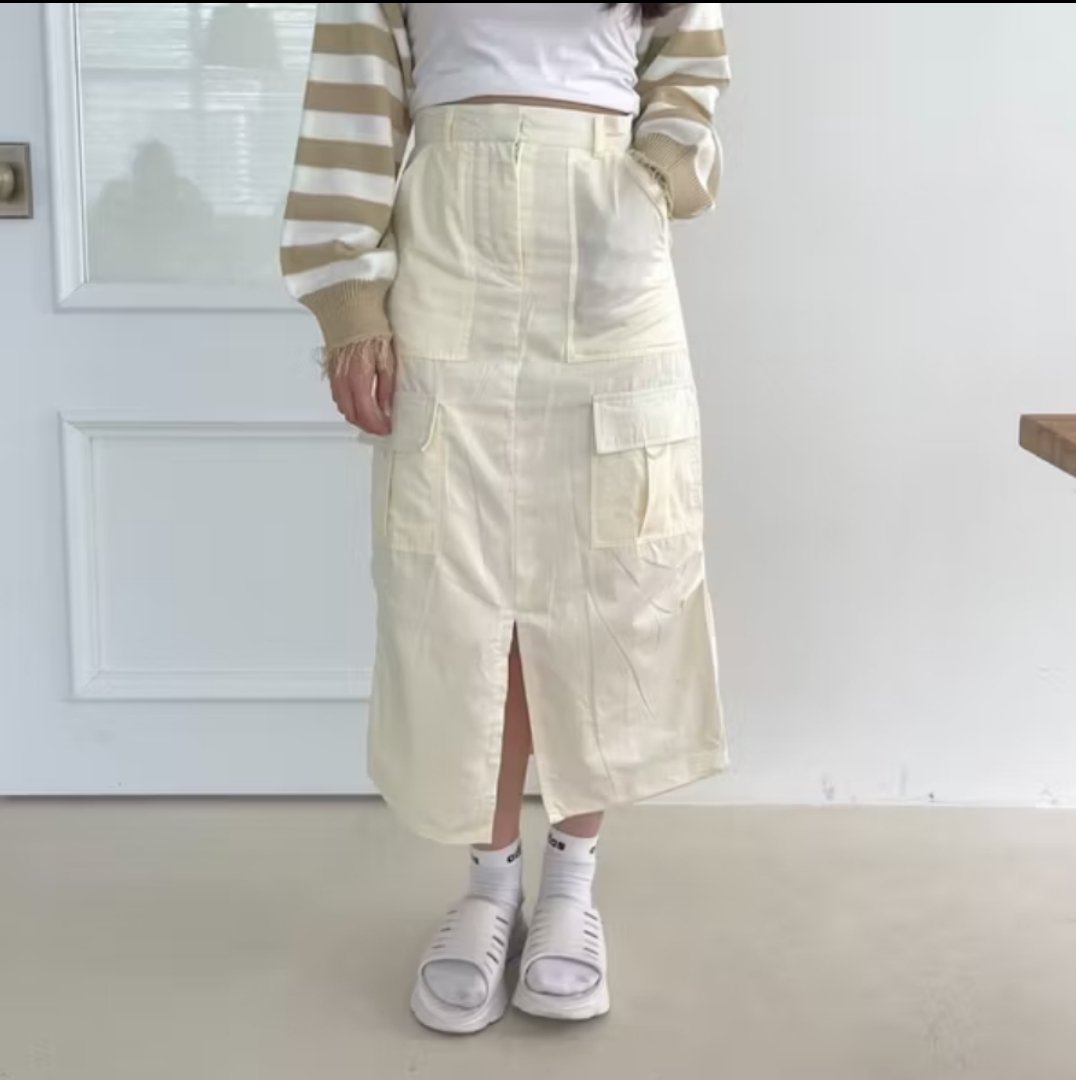 klynbby's tweet photo. pl cargo skirt dr brand ninette. size M, ga nerawang samsek yaa https://t.co/LqCNalurTu