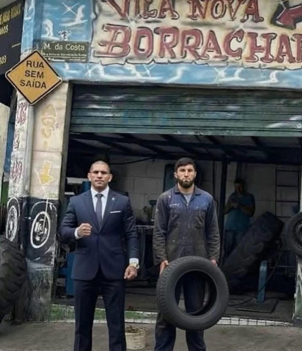 MrTestoestrogen's tweet photo. BREAKING NEWS: Ankalaev got fired from the tire shop by the big boss https://t.co/FAPjoNnLVP