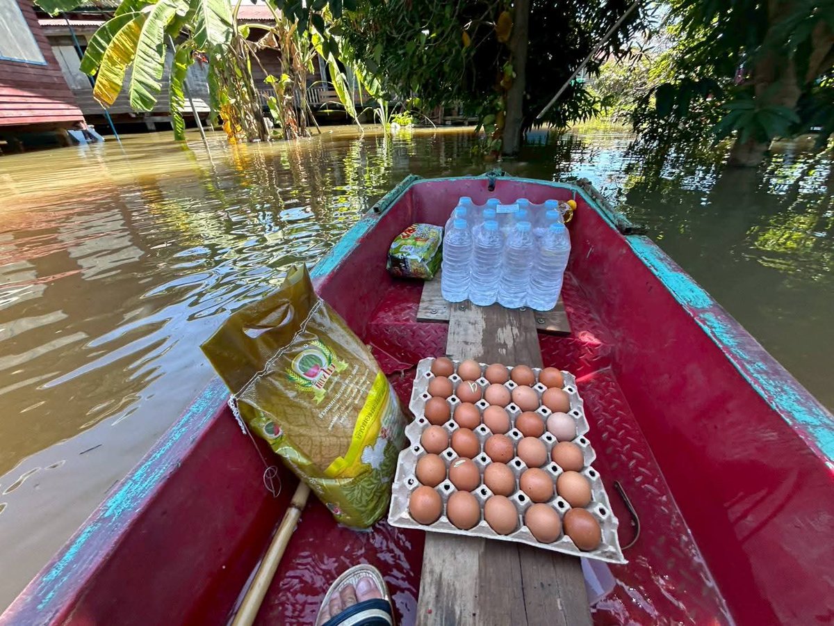 SCGFoundation's tweet image. มูลนิธิเอสซีจี ร่วมกับต้นกล้าชุมชน มอบเครื่องอุปโภคบริโภคจำเป็นให้พี่น้องชาว อ.สามง่าม กว่า 50 ครัวเรือน รวมถึงกลุ่มเปราะบางและเด็กเล็กในพื้นที่ กว่า 80 คน