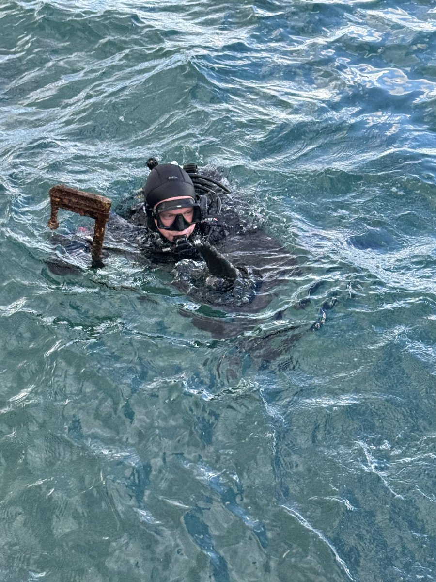 peter_faulding's tweet image. 🇬🇧🤿 Yesterday was an intense and rewarding day of underwater search training in Supetar Harbour, on the beautiful island of Brač 🇭🇷

We focused on zero-visibility search techniques and systematic search patterns, essential for locating missing persons and evidence underwater.…