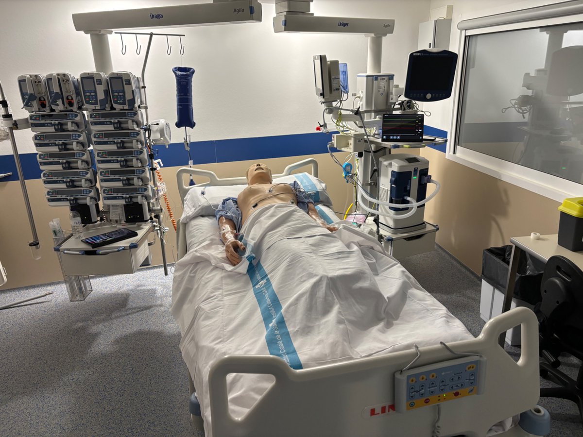 Angel Hernandez (@angelhdez13) on Twitter photo Comenzamos nuevo proyecto de formación en UCIC <a href="/hbellvitge/">Hospital Universitari Bellvitge | HUB</a> para sus profesionales
📍Simulación en la propia UCIC
🧑🏻⚕️Multidisciplinar: medicina, enfermería, TCAE, celadores
⌚️En horario laboral: turno M, T, N
🎯⬆️Calidad asistencial
Gracias <a href="/AndreaChicano/">Andrea Chicano Corrales</a> y equipazo instructores🫀 Comenzamos nuevo proyecto de formación en UCIC <a href="/hbellvitge/">Hospital Universitari Bellvitge | HUB</a> para sus profesionales
📍Simulación en la propia UCIC
🧑🏻⚕️Multidisciplinar: medicina, enfermería, TCAE, celadores
⌚️En horario laboral: turno M, T, N
🎯⬆️Calidad asistencial
Gracias <a href="/AndreaChicano/">Andrea Chicano Corrales</a> y equipazo instructores🫀