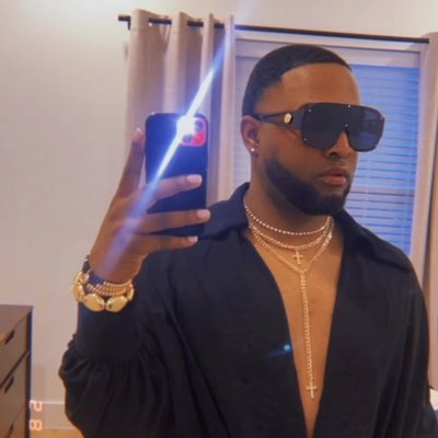Yeah_ItsMeJCole's tweet photo. #NewProfilePic https://t.co/YfgbKvWGud