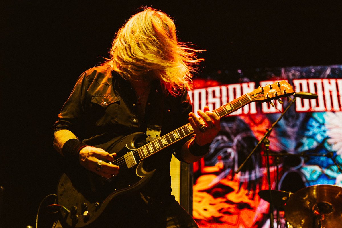 FirstBank Amphitheater tweet media