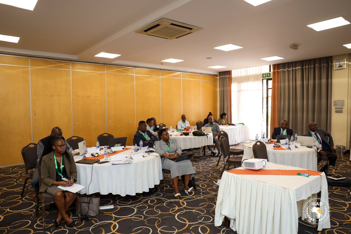 IGADsecretariat's tweet photo. Strengthening Uganda’s National Blue Economy Coordination Platform Kicks Off in Kampala 🇺🇬

IGAD, in partnership with Uganda’s lead ministry for the Blue Economy, has launched a two-day workshop in Kampala to strengthen Uganda’s National Blue Economy Coordination Platform.

The meeting brings together key national stakeholders and IGAD experts to enhance multi-sectoral governance, foster collaboration, and integrate Blue Economy priorities into Uganda’s national development plans.

Supported by the Government of Sweden through IGAD’s regional Blue Economy project, the workshop will also provide technical guidance to boost implementation of Uganda’s National Blue Economy Strategy.

#RisingWithIGAD #IGADBlueEconomy #SustainableGrowth #InclusiveDevelopment
@SweinEthiopia