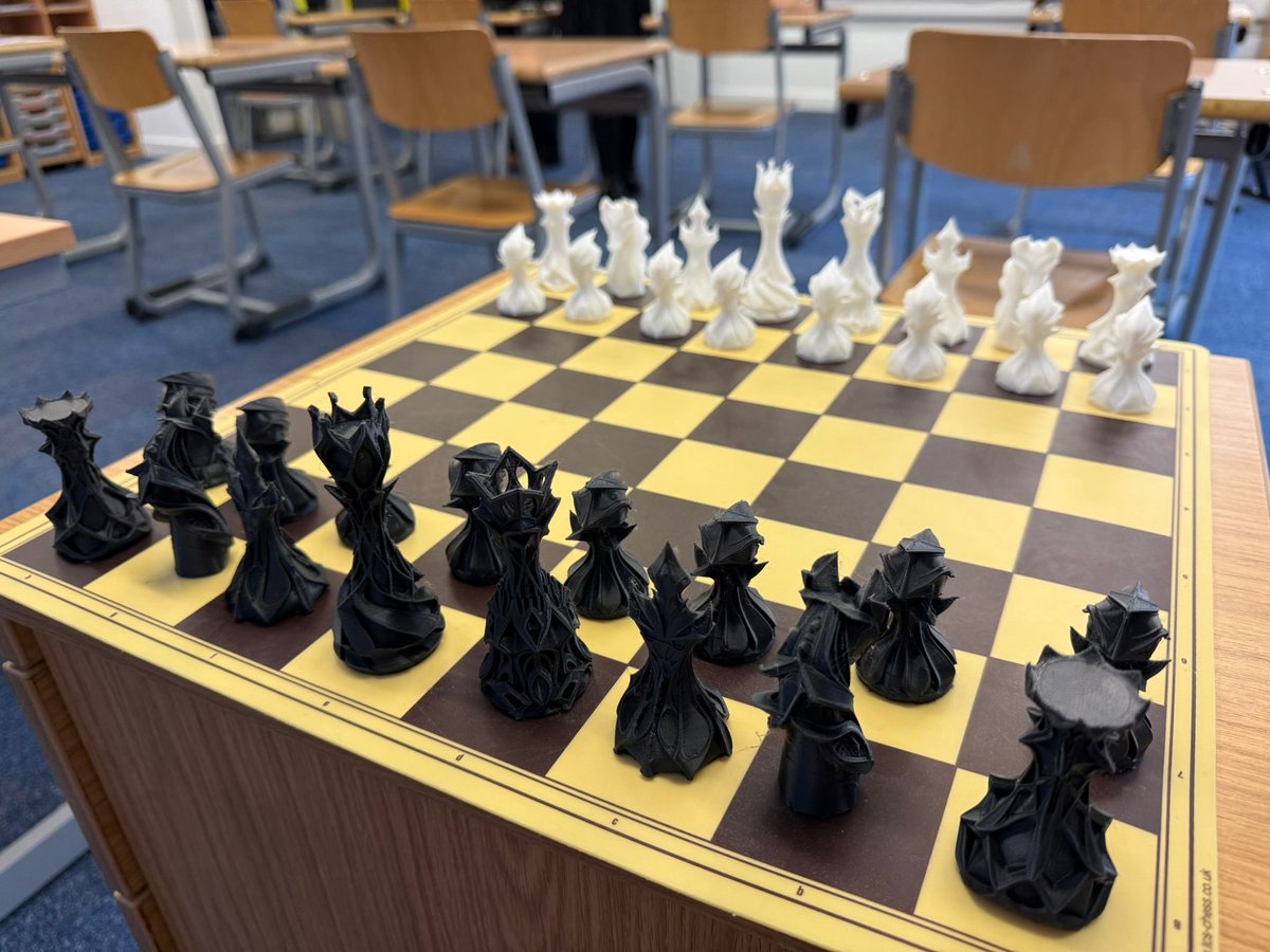 Haringey Learning Partnership (@haringeylp) on Twitter photo We’ve been putting our gifted 3D printer to use! Look at these chess pieces we’ve created for our weekly sessions with <a href="/schoolschess/">Chess in Schools and Communities</a> ♟️ #ThisIsAP We’ve been putting our gifted 3D printer to use! Look at these chess pieces we’ve created for our weekly sessions with <a href="/schoolschess/">Chess in Schools and Communities</a> ♟️ #ThisIsAP