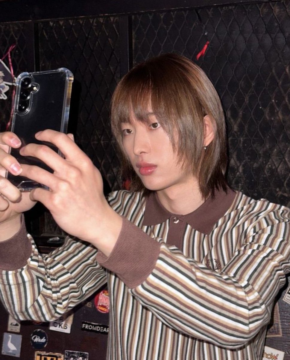 여름 tweet media
