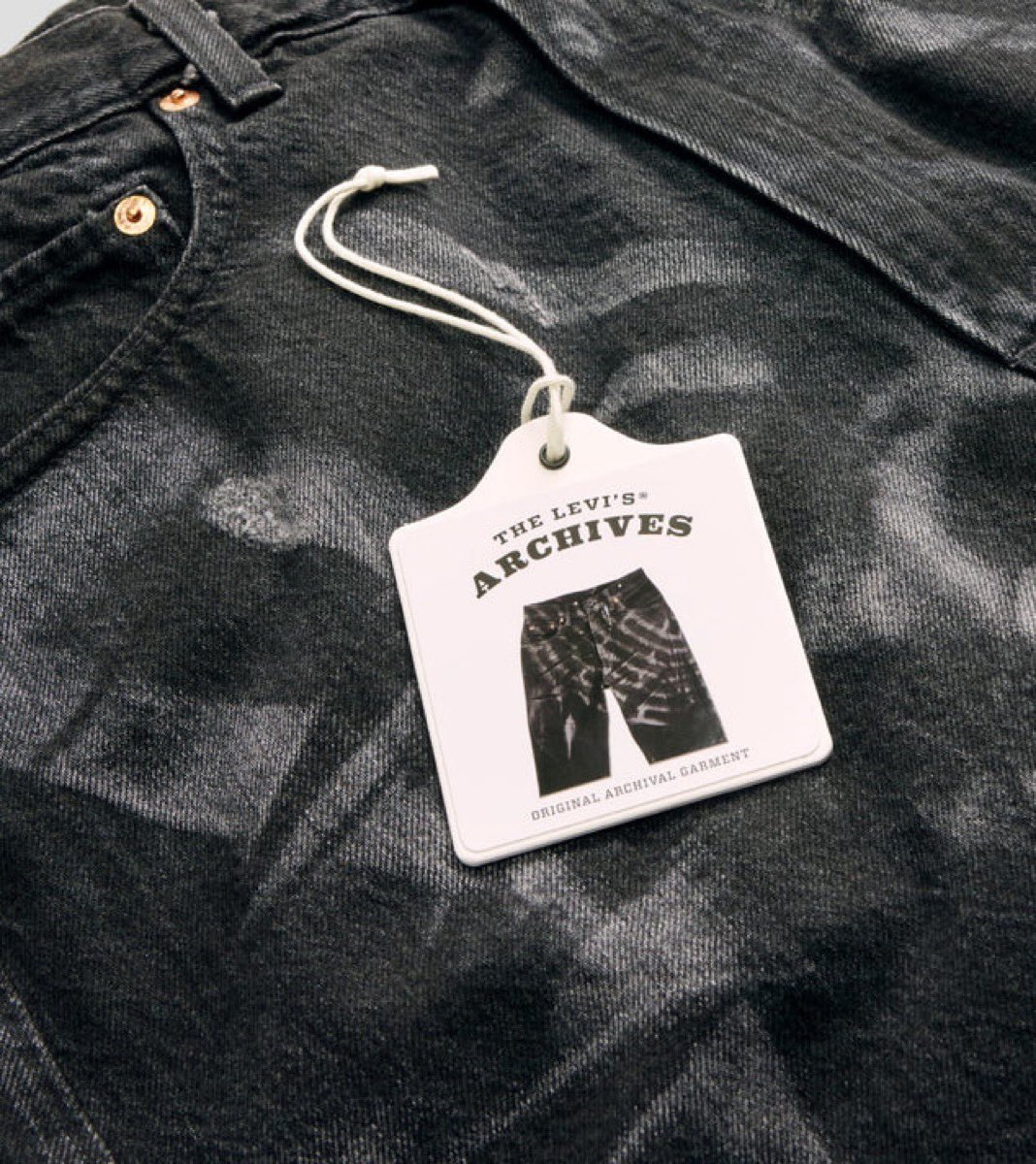 Levi’s® Vintage Clothing『554 JEANS 4th &amp; Market』が国内オンライン先行発売開始。サンフランシスコの街路に捨てられていたジーンズを再現 【リーバイス LVC 新作】
uptodate.tokyo/levis-vintage-…