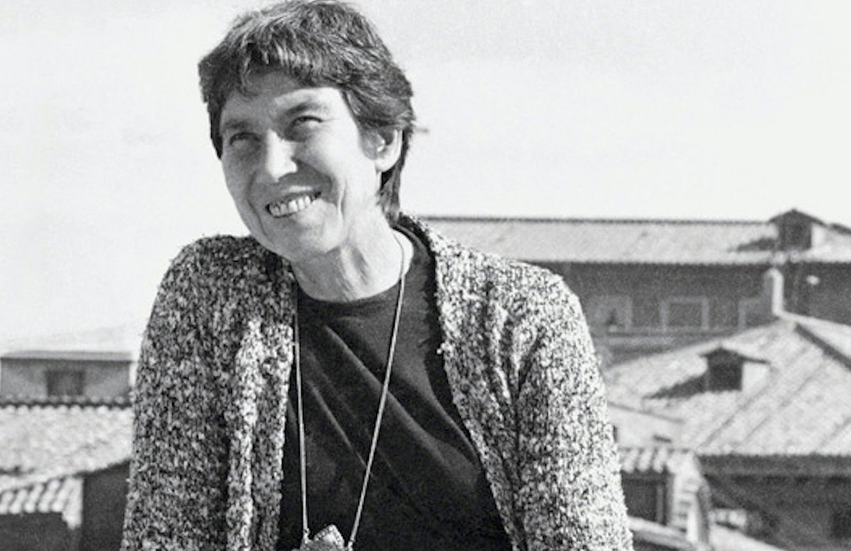 akraeides's tweet image. 