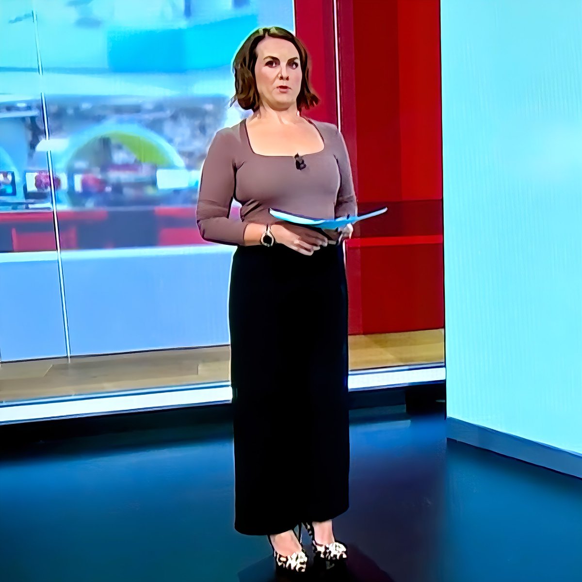 raymach1's tweet image. Nina Warhurst

#NinaWarhurst
#BBCNews 
#Pose