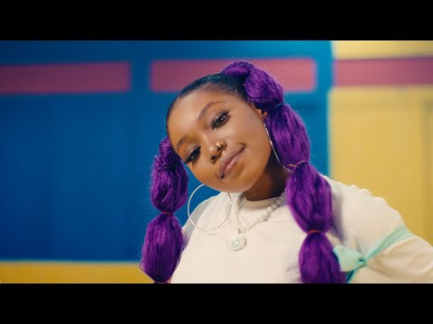 r21071lagos's tweet photo. 🎙️🏝️#middaysweetness #middayAura with @jannykarz ||#DpitakwaGirl😍||
🎧Your Type - @Officialguchi
||107.1📻🌻||#Middayaura #middayshow #R21071Lagos https://t.co/JFIDq899uA