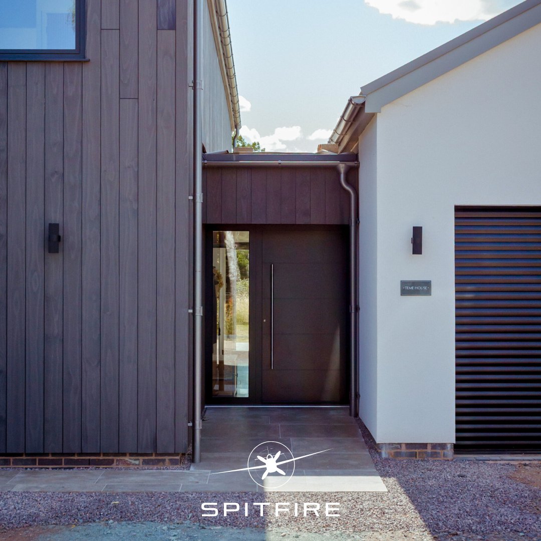 SpitfireDoors's tweet image. This Spitfire S-200 entrance delivers clean lines, advanced security, and sleek aluminium craftsmanship — perfectly complementing this modern home’s façade.

Explore the S-200 Series and design your own:

#SpitfireDoors #S200Series #ModernEntrance #LuxuryDoors