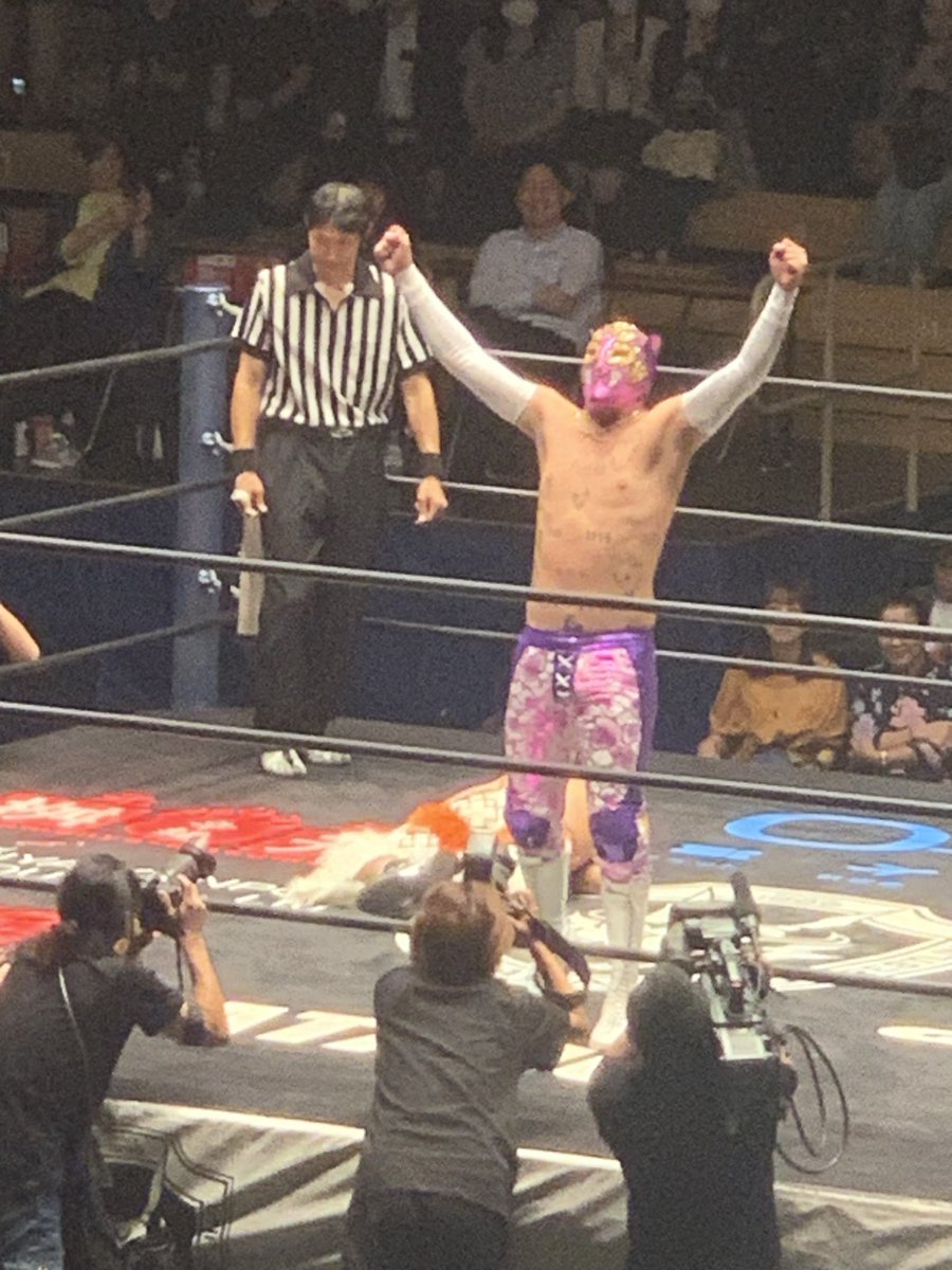 kocosports's tweet image. Awesome 6 Man Tag At Dragon Gate in Kourakuen Hall, Tokyo Japan 🇯🇵 

I need to buy a camera 📸 soon! 

#dragongate #prowrestling #TheGateOfVictory2025