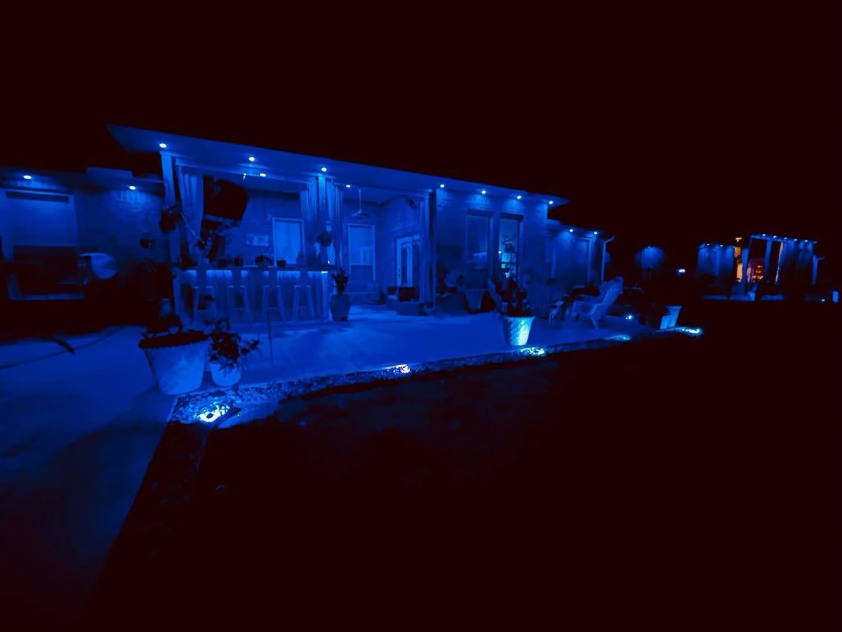 marino_joel's tweet photo. Our thoughts and prayers are with our brothers in blue. 💙🙏🏼 Let’s light ‘em up in their honor.
The Geaux 2 Guys
#LightEmUp #LightItUpBlue #BackTheBlue #ThinBlueLine #SupportOurPolice #TheGeaux2Guys https://t.co/7OAlayiS4T