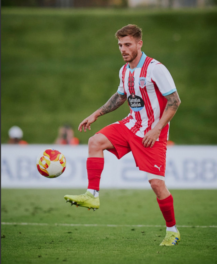 🫡 ¡𝐁𝐔𝐄𝐍 𝐓𝐑𝐀𝐁𝐀𝐉𝐎, 𝐃𝐈𝐄𝐆𝐎!

👉🏼 Victoria importante del conjunto lucense en el Anxo Carro.

🔝 Dɪᴇɢᴏ Cᴀʙᴀʟʟᴏ, va a más cada partido, adueñándose del carril zurdo y brillando en ataque como en la victoria / <a href="/CPCacerenoSAD/">CP Cacereño 🟢🐉</a> 

1️⃣7️⃣ <a href="/diegocaballo94/">Diego Caballo</a> &amp; <a href="/CDeportivoLugo/">Club Deportivo Lugo 🪓</a>