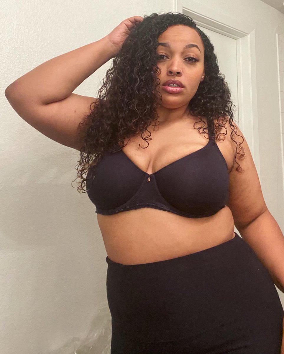 Intimate_UG's tweet image. Made from Soft Cotton Jersey &amp;amp; has a gorgeous comfortable fit supported by unlined cups &amp;amp; underwire. 
Jersey Unlined Bra at 120,000ugx

Call/whatsApp 0783 646 239 for deliveries

#intimateug #bra #bralette #cotton #women #plussize