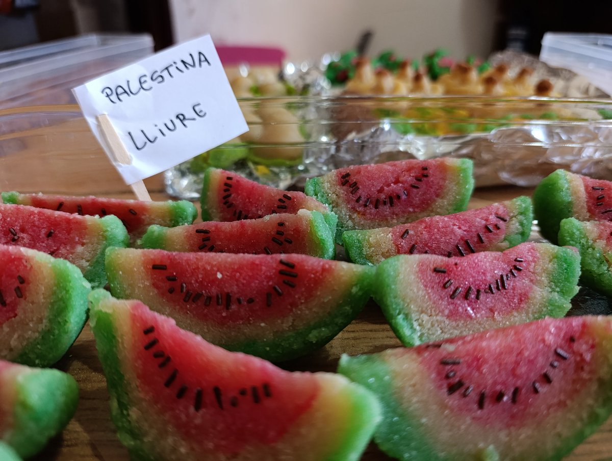 Esta mocaorà sí que m'agrada.
Palestina lliure! 🍉🇵🇸
