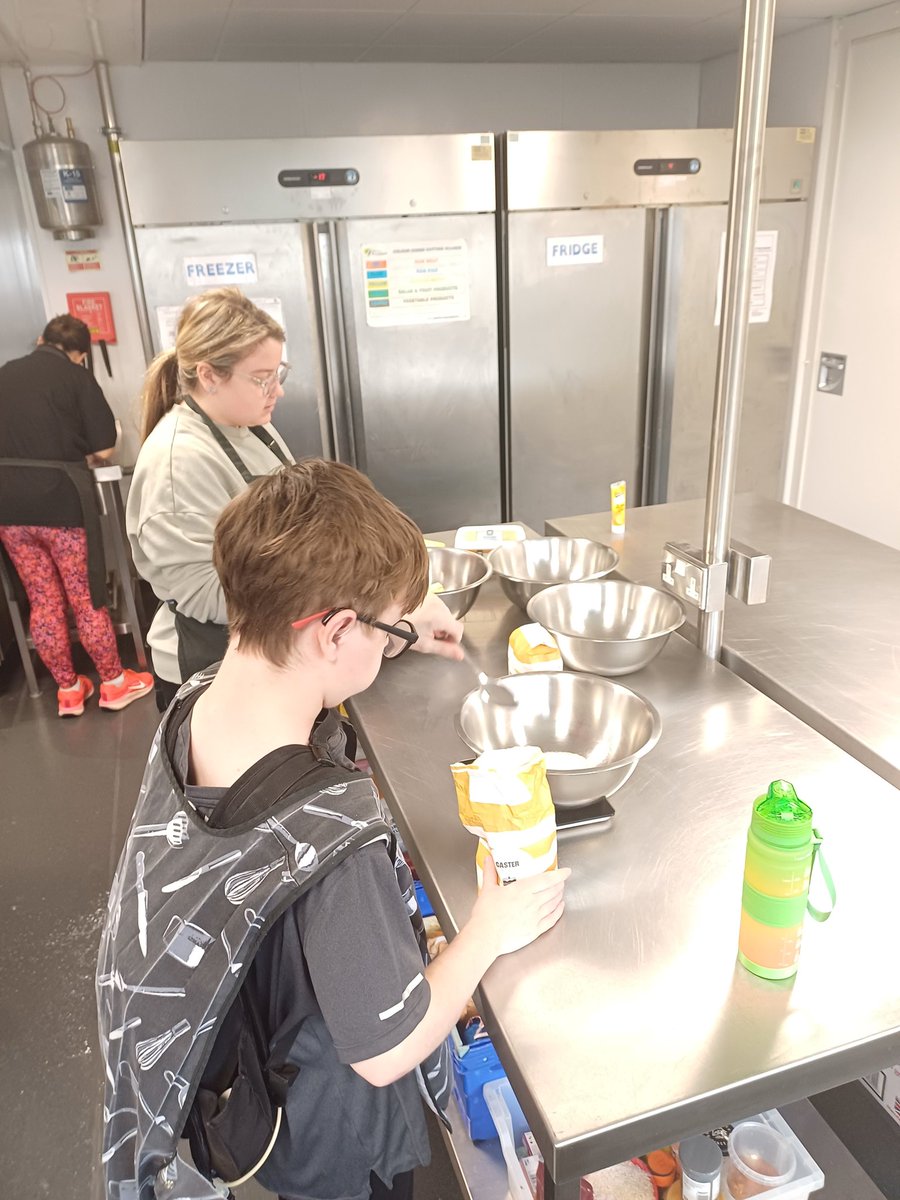 Lots of teamwork in the kitchen today 💪👨‍🍳 #lifeskills