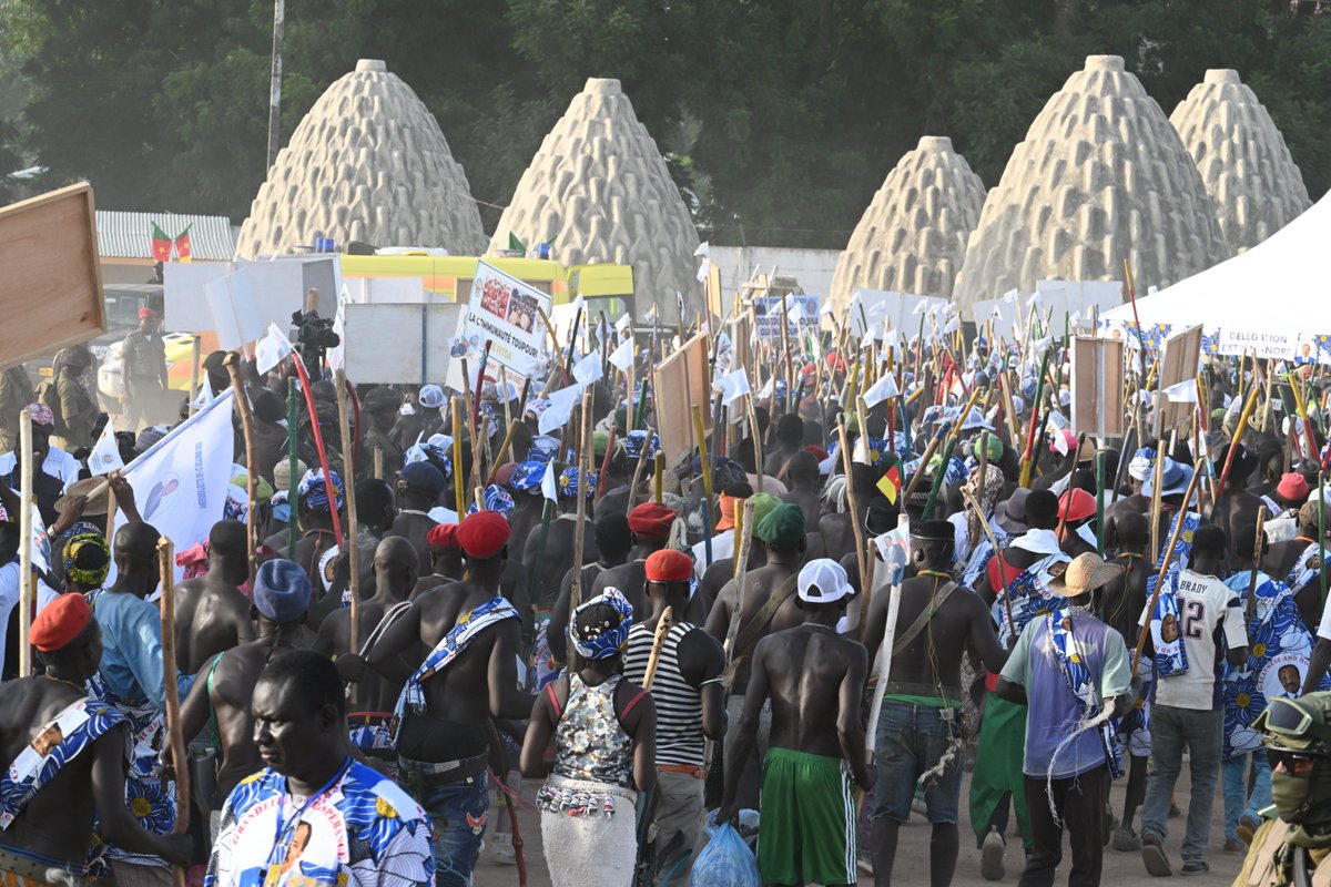 President Paul BIYA tweet media