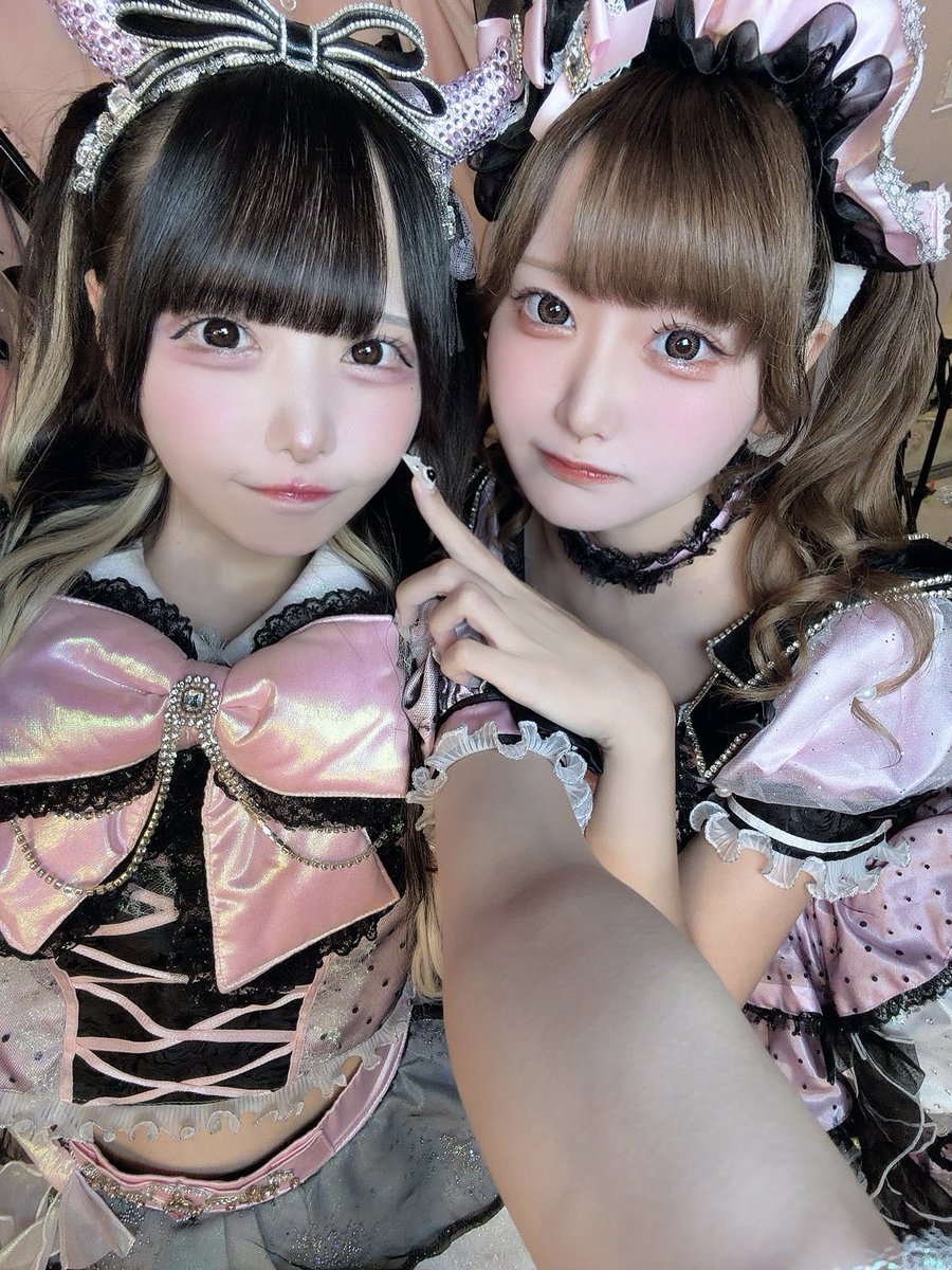 sakibon69's tweet photo. なのぴーちゃんだけ会ったことなかったから「やっと会えたねー！」ってなった😆💕💕 私も2日間います。たのしみですꧦ𐅁𐀸𐋠𛰙᭜𖫴𖫰𖫱𖫳𖫲𖫲𖫳𖫴𖫰𖫱꛰ﯩᩝ︪᭜𖫴𖫰𖫱𖫳𖫲𖫲𖫳𖫴𖫰𖫱꛰ީᩝ𛰚 ❤︎ https://t.co/f2t7yCZHDn