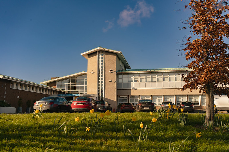 FRGdublin's tweet image. Inchicore College isn't just a place of learning in #Dublin 8 - it's an #architectural gem. That's the view of Jack Croome who argues the case in a piece for our website. Cad a cheapann tú?
frg.ie/local-history/…
@ICFEofficial @IAFarchitecture @iearchidiary @K_I_Network #Irish