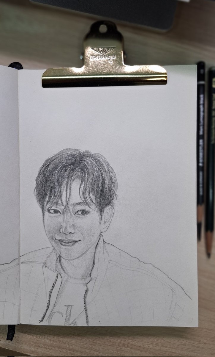 ยิ้มกรุ้มกริ่ม ~ 😚🥰💕

#เป๊กผลิตโชค
#PeckPaLitChokE