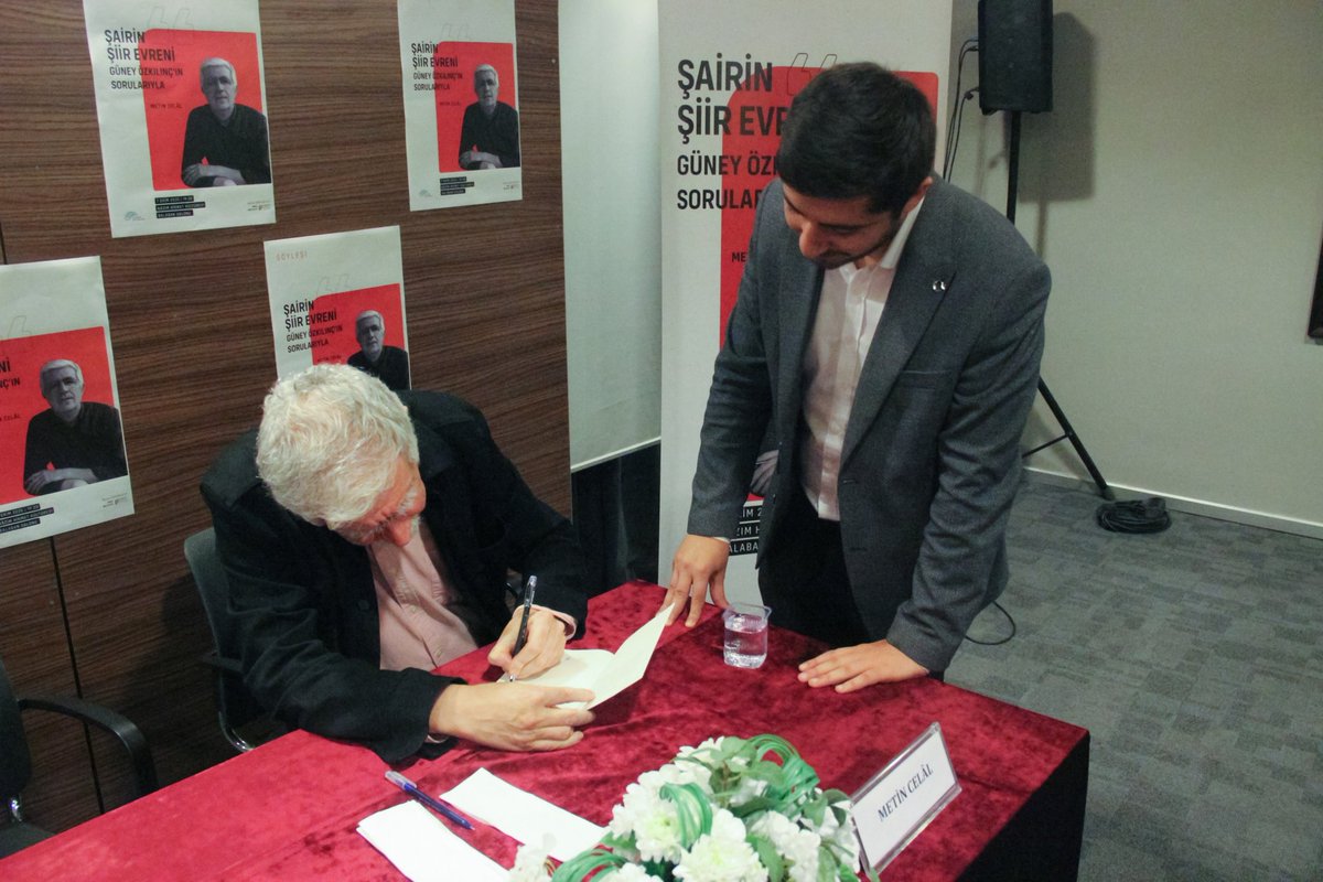 Şairin Şiir Evreni söyleşisinde bu ay Metin Celâl'i konuk ettik. Güney Özkılınç'ın sorularıyla yön verdiği söyleşiye katılan herkese teşekkür ederiz.