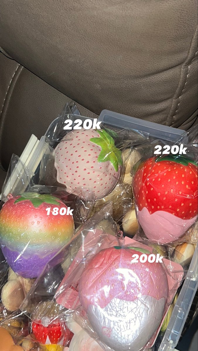 superlauuy's tweet photo. wts squishy

pm jumbo straww

wts wtb squishy https://t.co/mn2xRnWK34