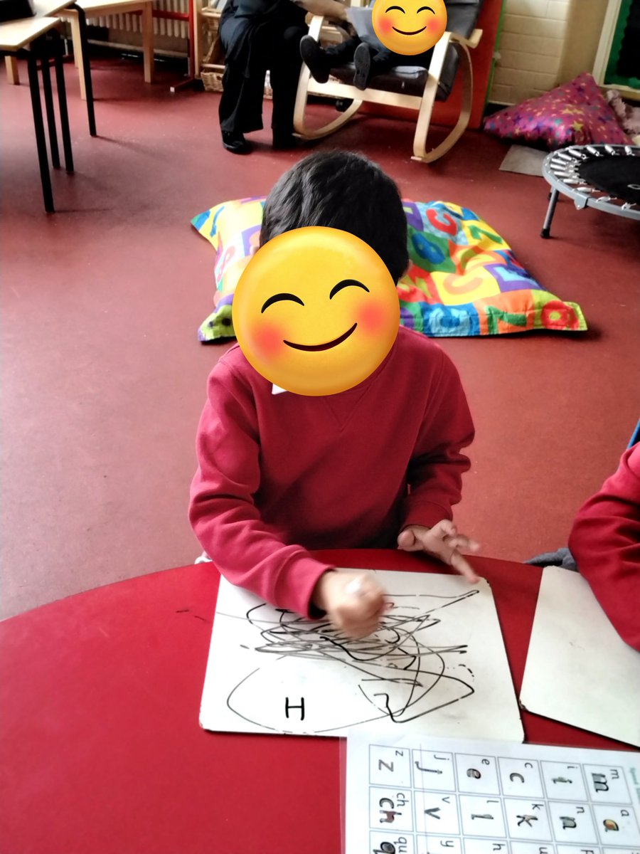 LeighPrimary's tweet photo. Look at our amazing little writers!
The children in Nest are practising their handwriting everyday. Well done!
#article29 #Nest #phonics #writing #littlewriters #RWInc #oracy #lifelonglearners https://t.co/x48v2lBGYn
