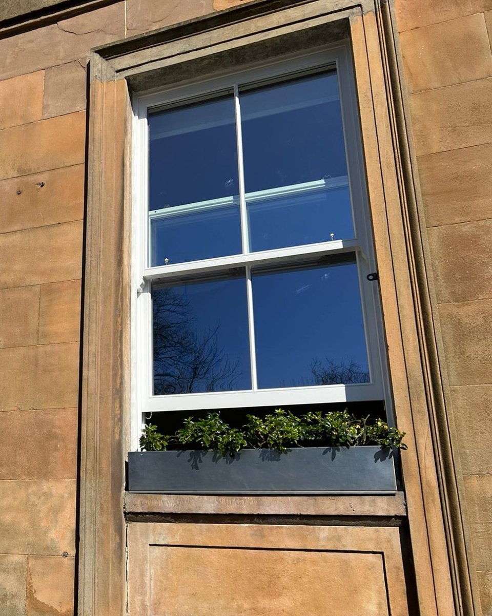 blairswindows's tweet photo. We're proud to have manufactured these stunning sash and case windows for a prestigious project in Park Circus, Glasgow. The meticulous installation by Alan Ralston Joinery perfectly complements our craftsmanship, showcasing the results of a great partnership. https://t.co/4qCBoNCbqR