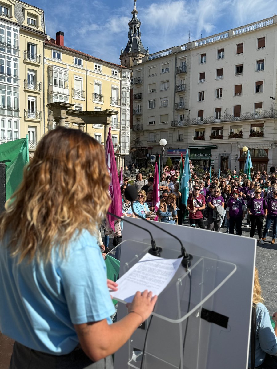 ELA_Sindikatua's tweet image. 📢ELA pide a instituciones y partidos políticos que publifiquen los servicios del sector de #cuidados

✊Más de 500 trabajadoras de este ámbito se suman a la movilización de ELA en Gasteiz

📲 labur.eus/dhyf8x0s