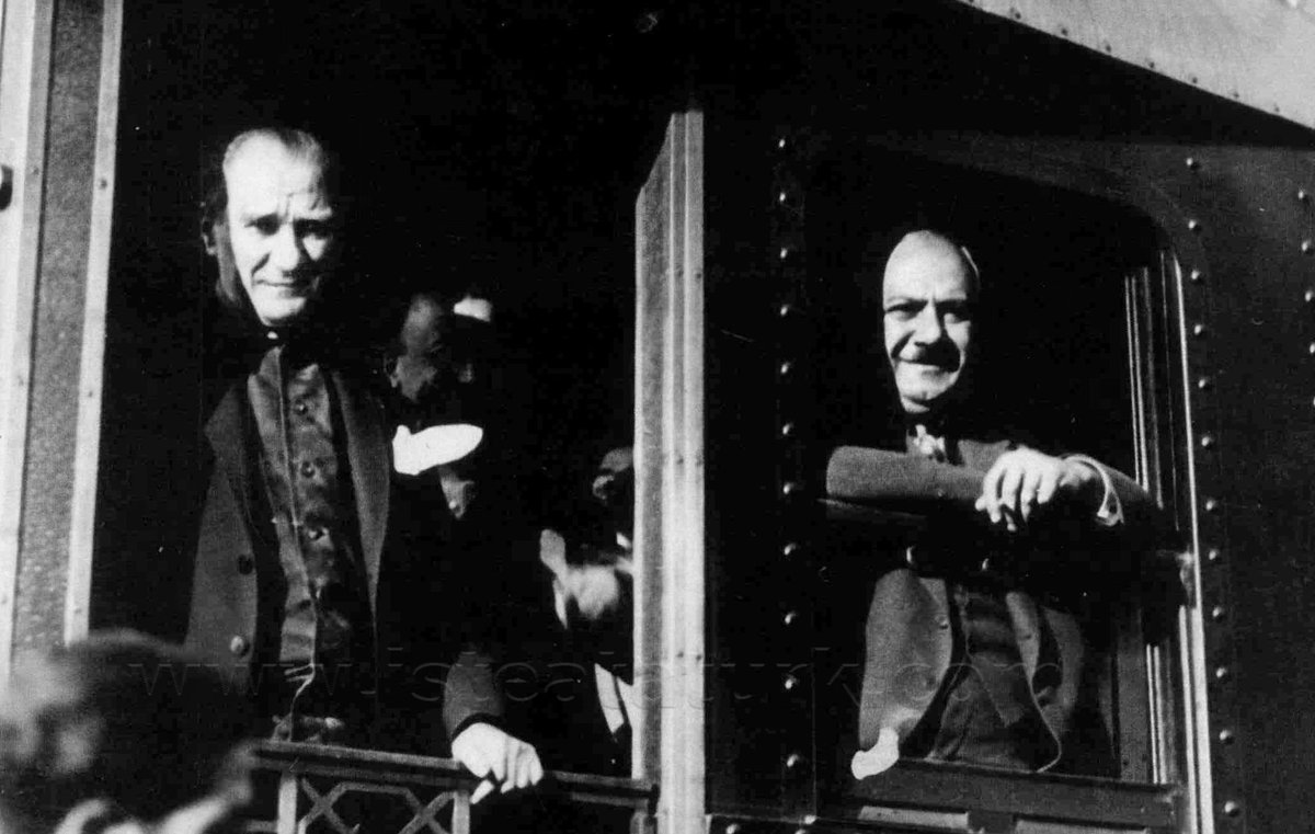 Hepimiz için en büyük şeref, son nefese kadar Kemalizm eserinin sadık hizmetçisi kalmaktır. 
-Recep Peker