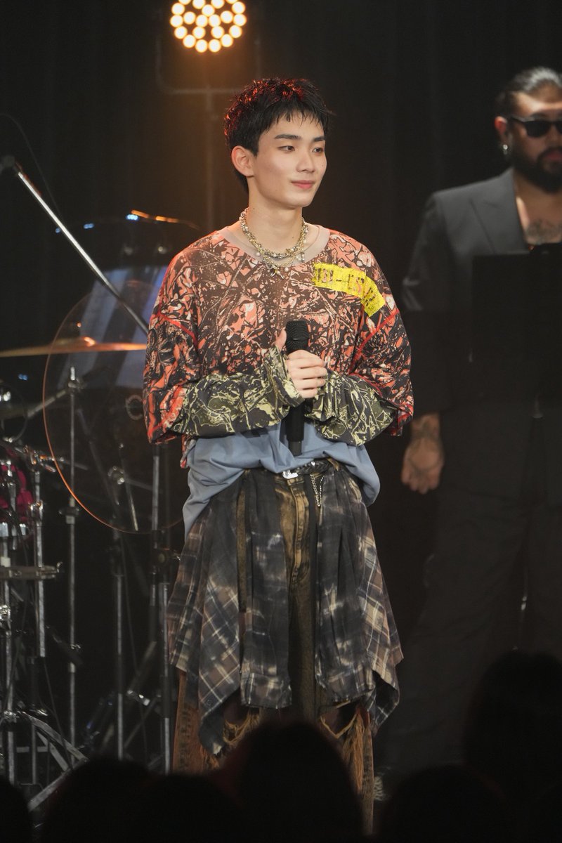 [ 📸 ]

2025.09.25.THU
𝐁𝐞𝐬𝐭𝐭𝐞𝐝 𝟏𝐬𝐭 𝐒𝐇𝐎𝐖𝐂𝐀𝐒𝐄🗼✨️

- Rennosuke - 

#Bestted #ベスティッド
#Bestted_1stSHOWCASE
#Rennosuke
