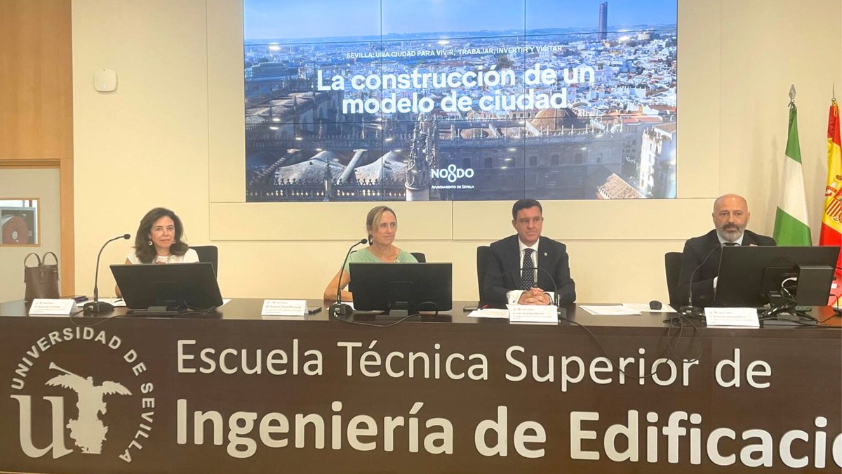 Nuestra presidenta Helena Ruiz ha representado hoy al COAT Sevilla en el Acto de Apertura del Curso Académico 2025-2026 de la <a href="/EtsieUs/">etsie_us</a>.

#COATSevilla #ArquitecturaTécnica