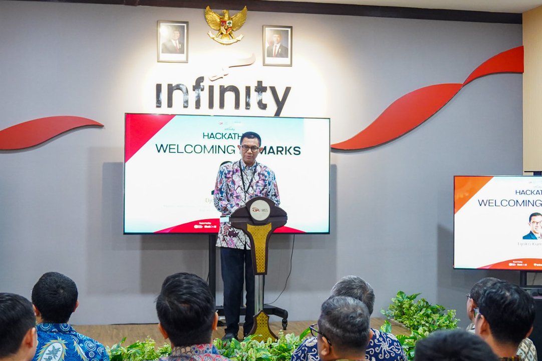 blockdev_id's tweet photo. Kick-Off Hackathon OJK – Ekraf 2025 hari ini!

Acara dibuka dengan sambutan dari:
• Bapak Djoko Kurnijanto – Kepala Departemen Pengaturan & Perizinan IAKD @ojkindonesia 
• Asih Karnengsih – Direktur Eksekutif @BlockchainIndo 
• Bapak Muhammad Neil El Himam – Deputi Bidang Kreativitas Digital & Teknologi, Kemenparekraf @ekraf_ri