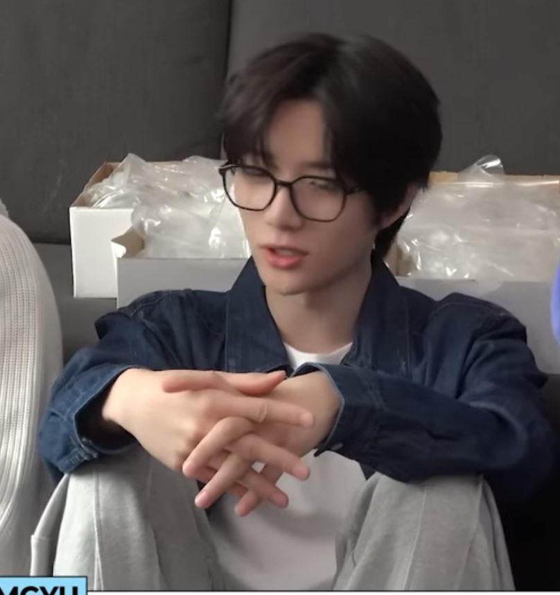 he is so boyfriend…… sitting like that too